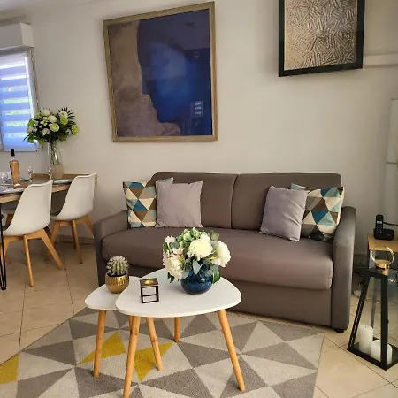 Juan Flore Studio Apartment Antibes